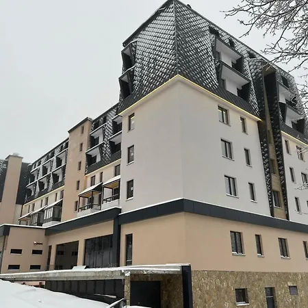 Zlatni Javor 312 Hotel apartamentowy Jahorina