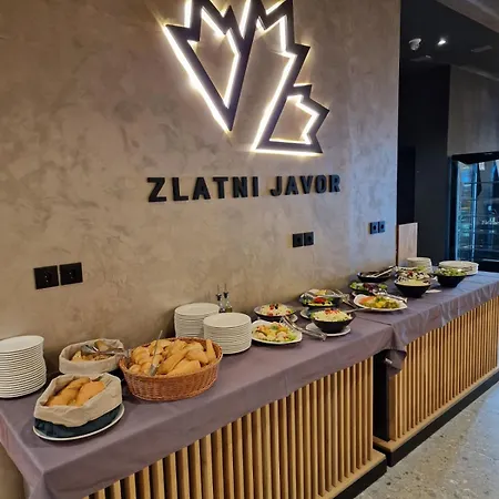 Zlatni Javor 312 3* Jahorina